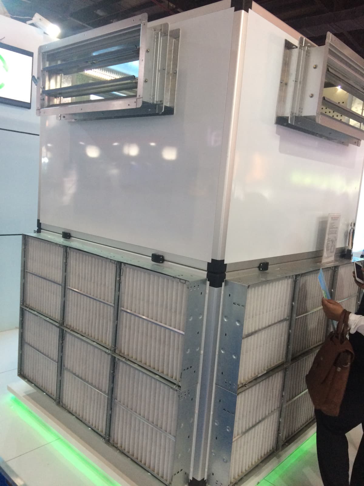 Double-skin AHU display unit showing the filter bank and access panels